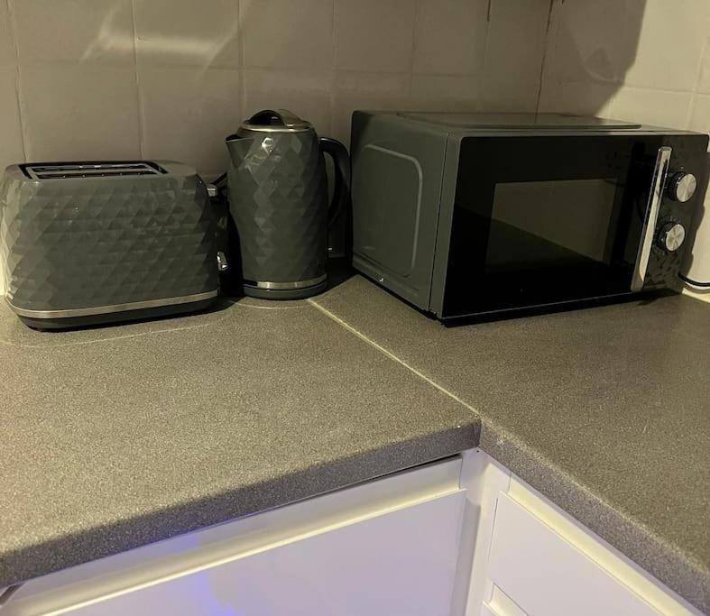 Lovely, Two Bedroom Apartment Central Location ロンドン エクステリア 写真