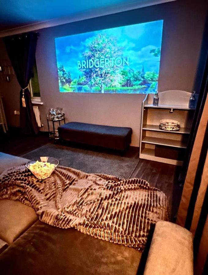 Lovely, Two Bedroom Apartment Central Location ロンドン エクステリア 写真